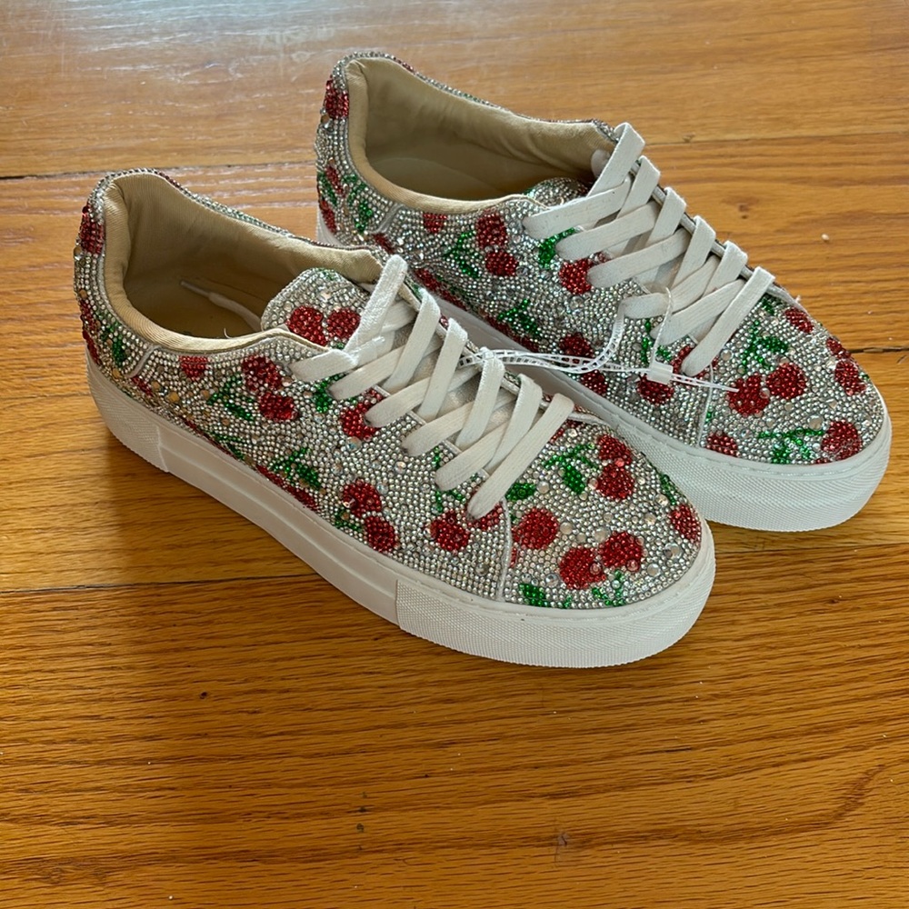Betsey Johnson - SIDNY Rhinestone Sneakers size 8.5 🍒 cherry rhinestones